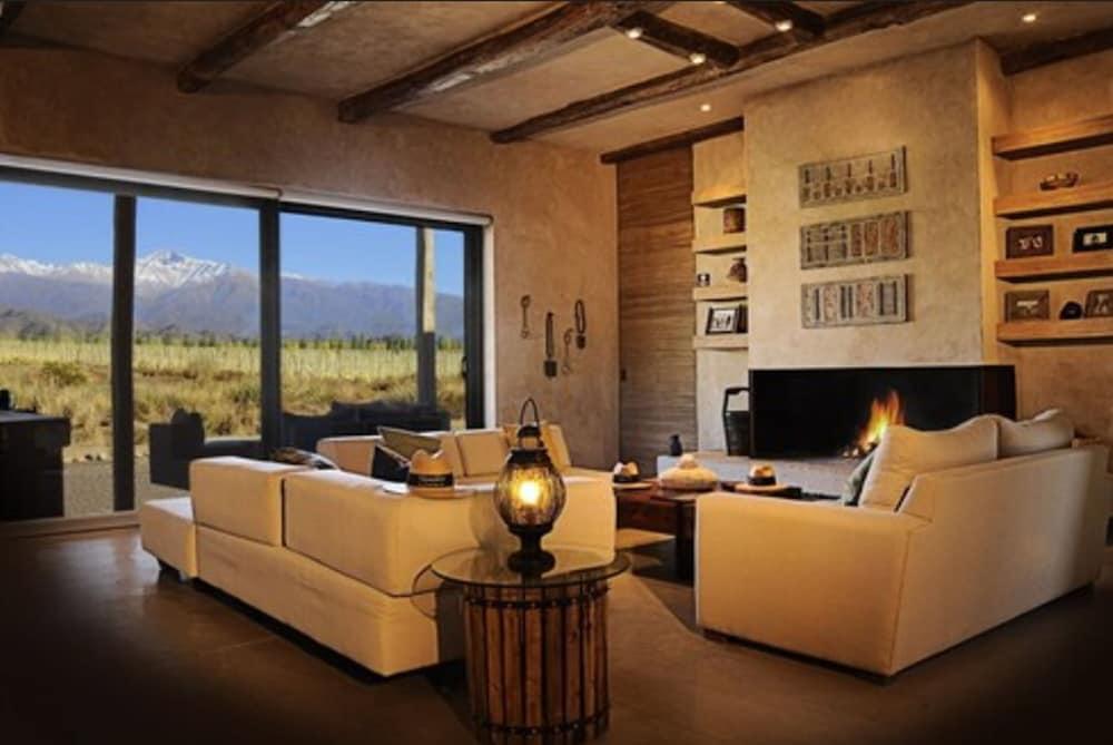Alpasion Lodge Тунуян Екстер'єр фото